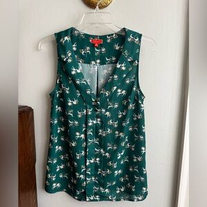 🎠 Modcloth green carousel merry-go-round top horses print sleeveless blouse S